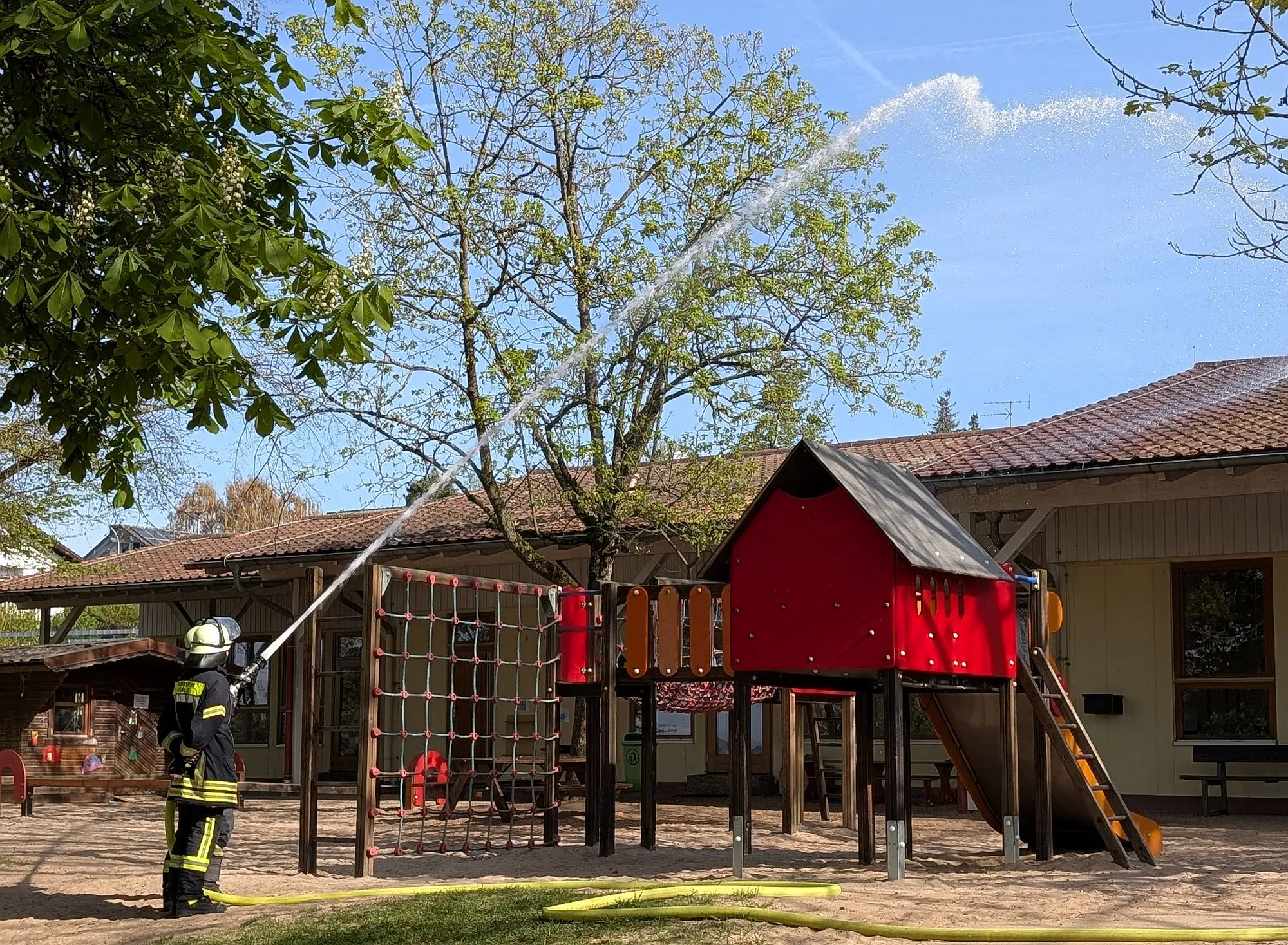 Erfolgreiche Brandschutzübung in der Kita Eulennest