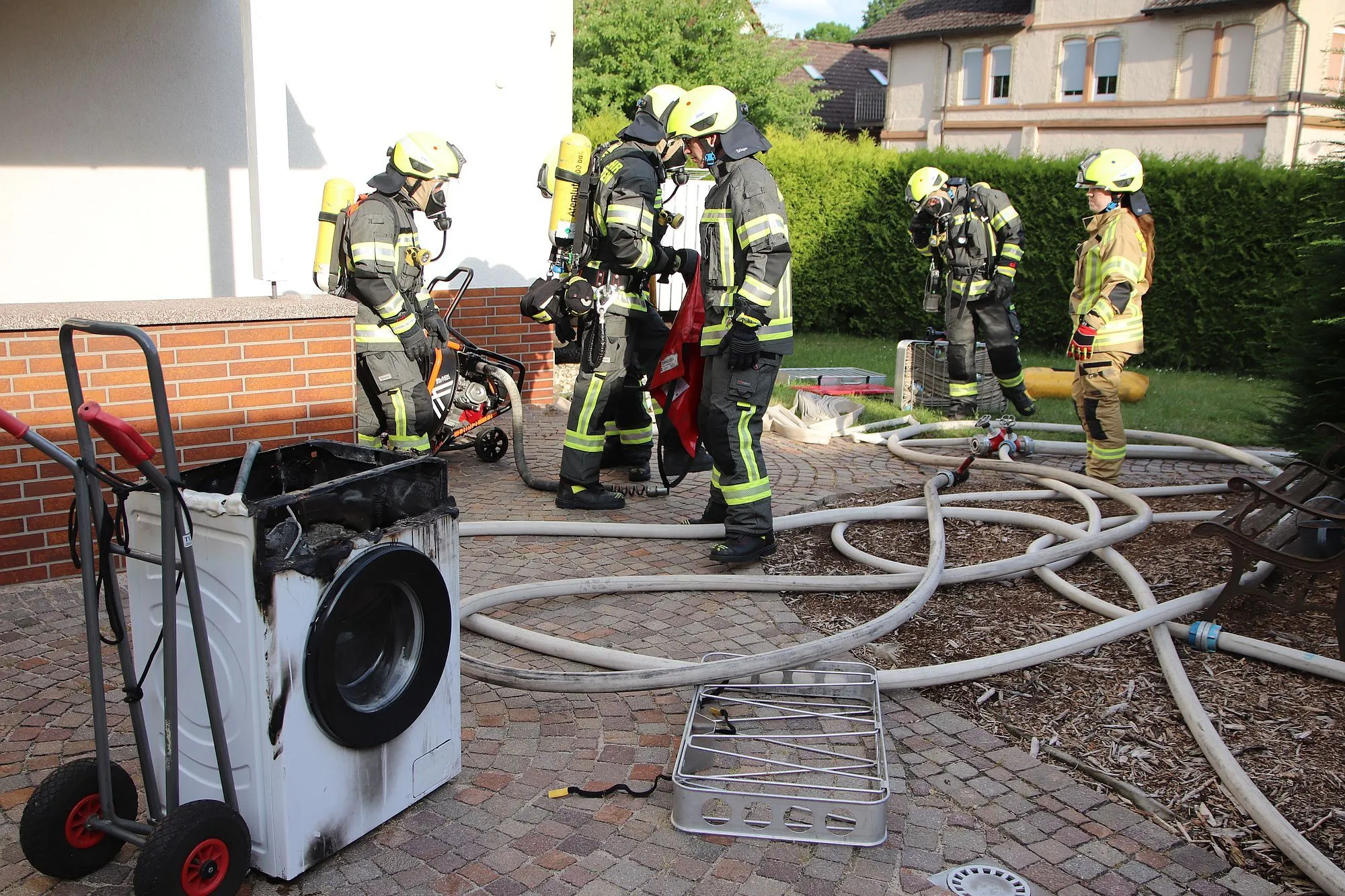 Schlüchtern: Waschmaschine brennt in Mehrfamilienhaus