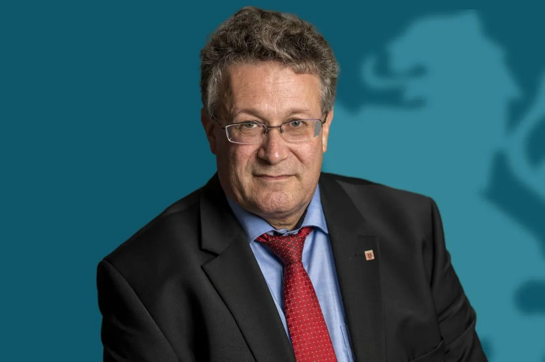 Sinkende Steuereinnahmen erhöhen Konsolidierungs- und Reformdruck