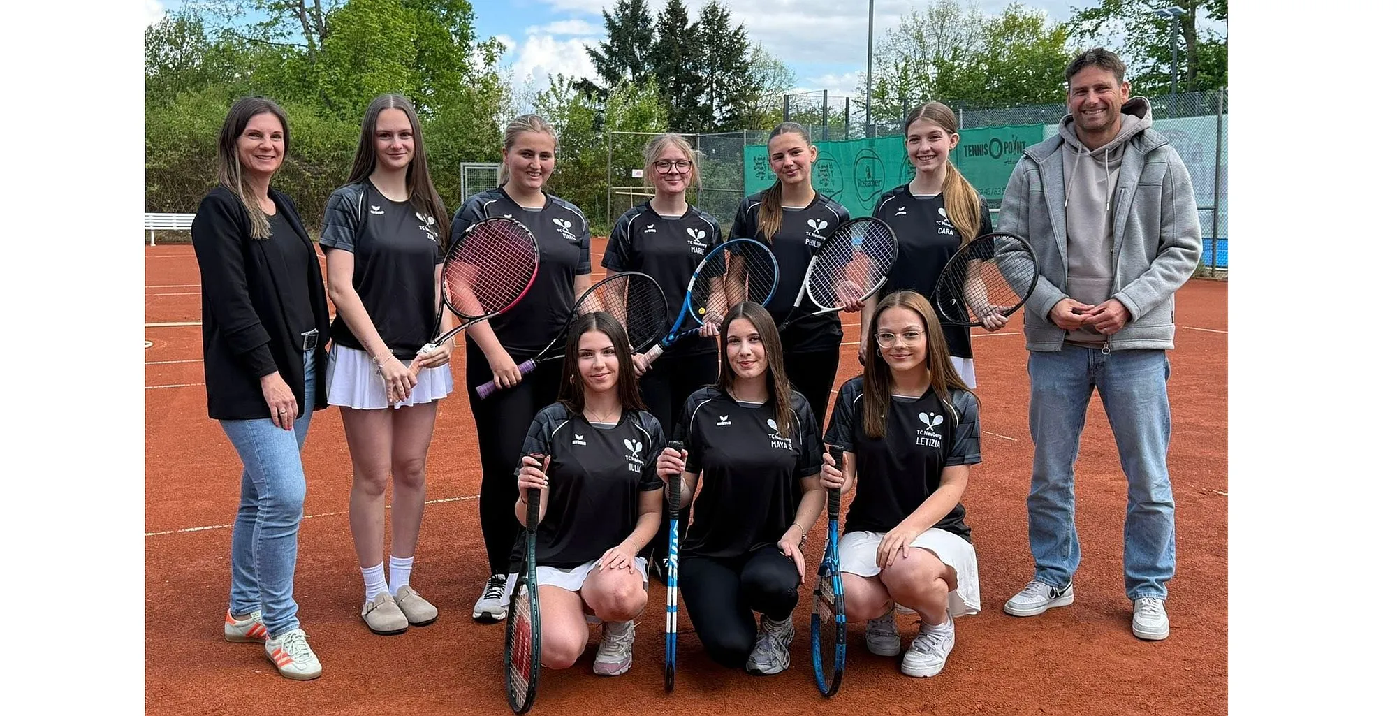 TC Neuberg: U18-Damen feiern gelungenen Saisonauftakt